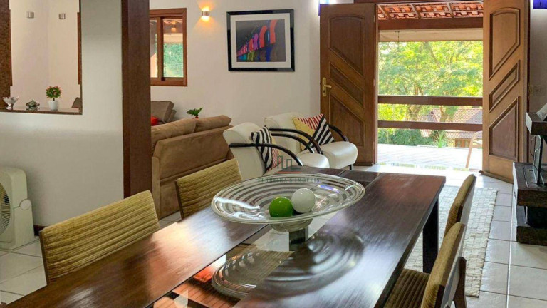 Imagem Casa com 5 Quartos à Venda, 260 m² em Maria Paula - Niterói Imagem Casa com 5 Quartos à Venda, 260 m² em Maria Paula - Niterói