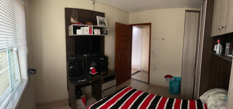 Imagem Sobrado com 3 Quartos à Venda, 180 m² em Jardim Varan - Suzano Imagem Sobrado com 3 Quartos à Venda, 180 m² em Jardim Varan - Suzano