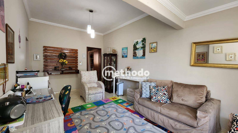 Imagem Casa com 2 Quartos à Venda, 126 m² em Vila Lemos - Campinas