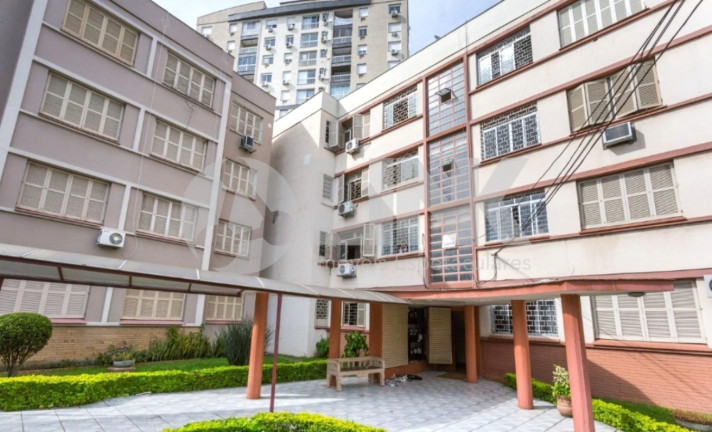 Imagem Apartamento com 3 Quartos à Venda, 90 m² em Jardim Botânico - Porto Alegre