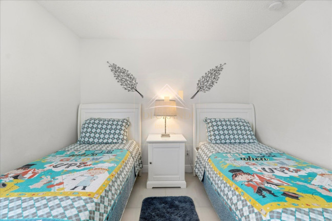 Imagem Casa com 4 Quartos para Alugar ou Temporada, 194 m² em Kissimmee - Orlando