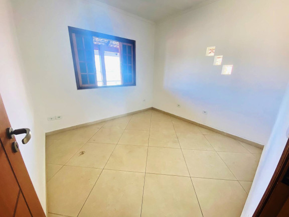 Imagem Casa com 3 Quartos à Venda, 300 m² em Centro - Mairiporã