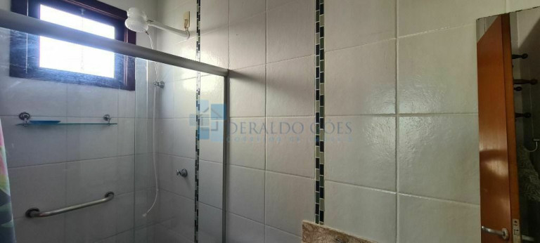 Imagem Casa com 4 Quartos à Venda, 285 m² em Guarajuba - Camaçari Imagem Casa com 4 Quartos à Venda, 285 m² em Guarajuba - Camaçari