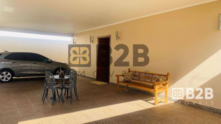 Casa com 4 Quartos à Venda,  em Jardim Estoril Ii - Bauru