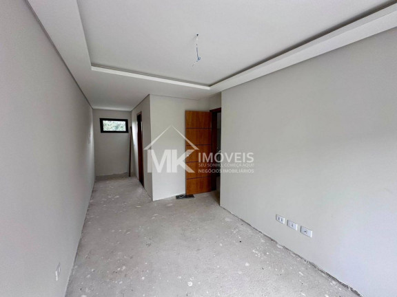 Imagem Sobrado com 2 Quartos à Venda, 148 m² em Uberaba - Curitiba