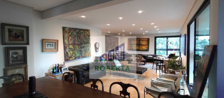 Imagem Apartamento com 4 Quartos à Venda, 247 m² em Campo Belo - São Paulo