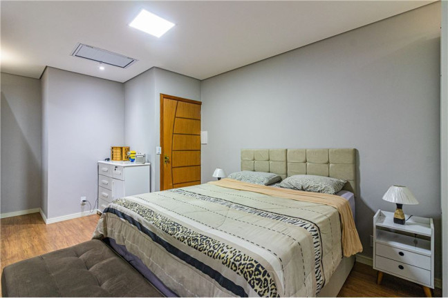 Imagem Casa com 3 Quartos à Venda, em Vila Romana - São Paulo Imagem Casa com 3 Quartos à Venda, em Vila Romana - São Paulo
