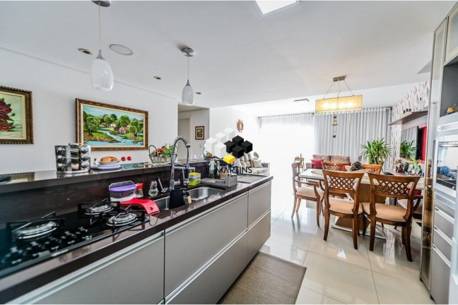 Apartamento com 3 Quartos à Venda, 129 m² em Camaquã - Porto Alegre