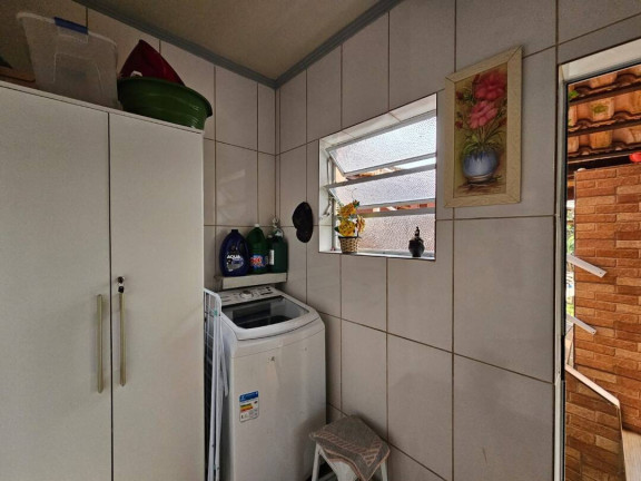 Imagem Casa com 6 Quartos à Venda, 160 m² em Centro - Balneário Barra Do Sul