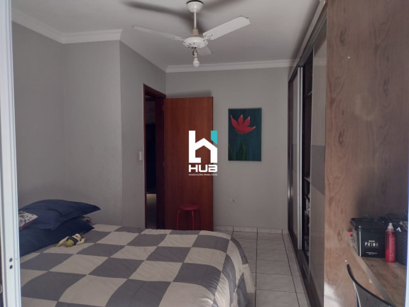 Imagem Casa com 2 Quartos à Venda, 80 m² Imagem Casa com 2 Quartos à Venda, 80 m²