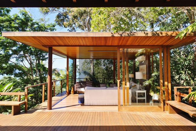 Imagem Casa com 4 Quartos à Venda, 450 m² em Fortaleza - Ubatuba Imagem Casa com 4 Quartos à Venda, 450 m² em Fortaleza - Ubatuba
