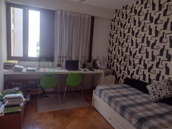 Imagem Imóvel com 3 Quartos à Venda, 158 m² em Jardim Europa - São Paulo Imagem Imóvel com 3 Quartos à Venda, 158 m² em Jardim Europa - São Paulo