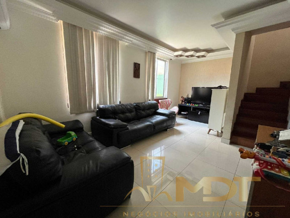 Imagem Casa com 4 Quartos à Venda, 178 m² em Santa Mônica - Belo Horizonte Imagem Casa com 4 Quartos à Venda, 178 m² em Santa Mônica - Belo Horizonte