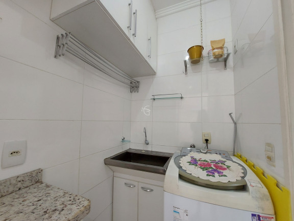 Imagem Casa com 3 Quartos à Venda, 130 m² em Glória - Joinville Imagem Casa com 3 Quartos à Venda, 130 m² em Glória - Joinville