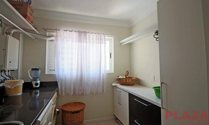 Imagem Apartamento com 3 Quartos para Alugar, em Centro - Balneário Camboriú Imagem Apartamento com 3 Quartos para Alugar, em Centro - Balneário Camboriú