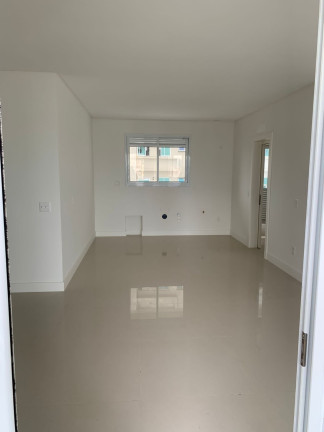 Imagem Apartamento com 4 Quartos à Venda, 144 m² em Centro - Balneário Camboriú Imagem Apartamento com 4 Quartos à Venda, 144 m² em Centro - Balneário Camboriú