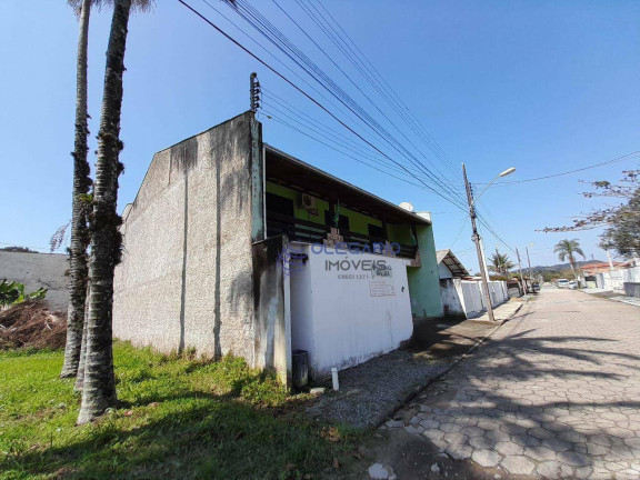 Imagem Sobrado com 5 Quartos à Venda, 384 m² em Armação - Penha Imagem Sobrado com 5 Quartos à Venda, 384 m² em Armação - Penha