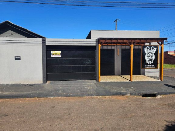 Casa com 3 Quartos à Venda, 504 m² em Jardim Dona Pina - Arapongas