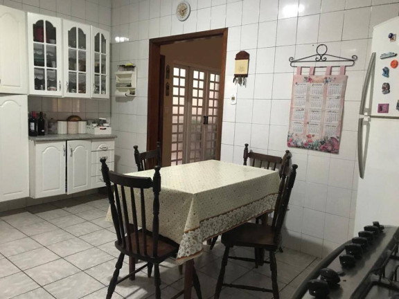 Imagem Casa com 3 Quartos à Venda, em Granjas Santa Terezinha - Taubaté Imagem Casa com 3 Quartos à Venda, em Granjas Santa Terezinha - Taubaté