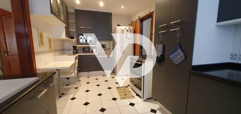 Imagem Casa com 3 Quartos à Venda, 449 m² em Alphaville - Santana De Parnaíba Imagem Casa com 3 Quartos à Venda, 449 m² em Alphaville - Santana De Parnaíba
