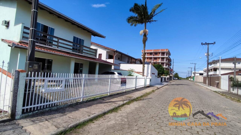Imagem Casa com 6 Quartos à Venda, 300 m² em Ubatuba - São Francisco Do Sul