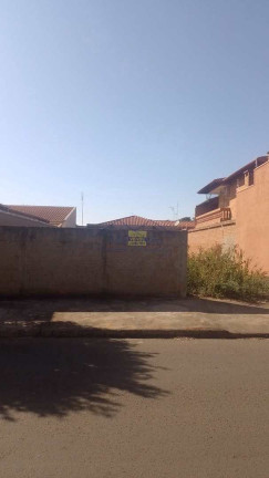 Imagem Terreno à Venda, 258 m² em Jardim Europa - Pirassununga Imagem Terreno à Venda, 258 m² em Jardim Europa - Pirassununga