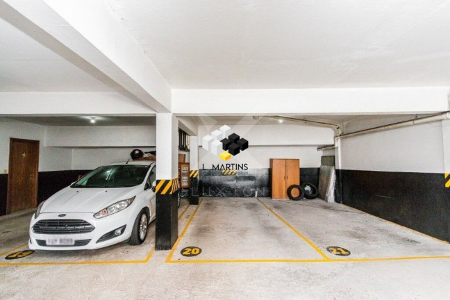 Imagem Apartamento com 3 Quartos à Venda, 132 m² em Auxiliadora - Porto Alegre Imagem Apartamento com 3 Quartos à Venda, 132 m² em Auxiliadora - Porto Alegre