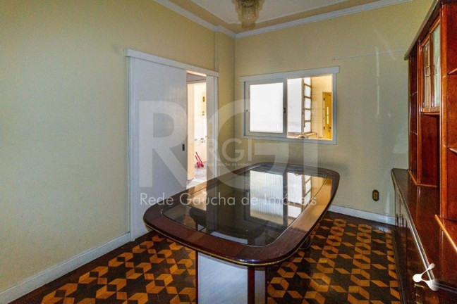 Imagem Apartamento com 3 Quartos à Venda, 180 m² em Centro Histórico - Porto Alegre