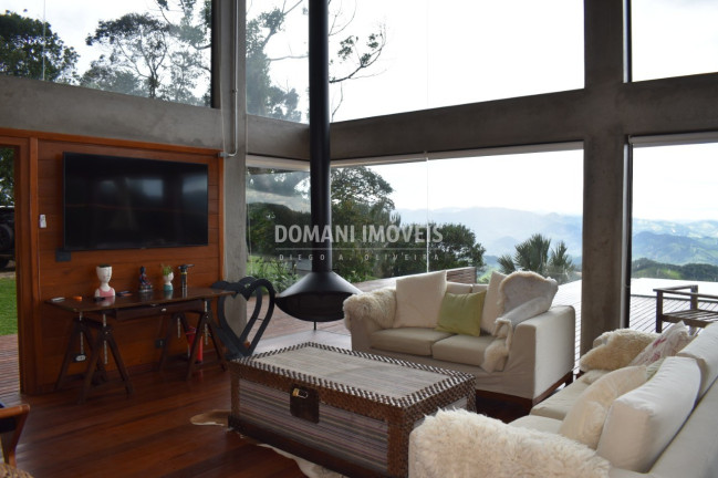 Imagem Casa com 3 Quartos à Venda, 400 m² em Região De São Bento Do Sapucaí - São Bento Do Sapucaí Imagem Casa com 3 Quartos à Venda, 400 m² em Região De São Bento Do Sapucaí - São Bento Do Sapucaí