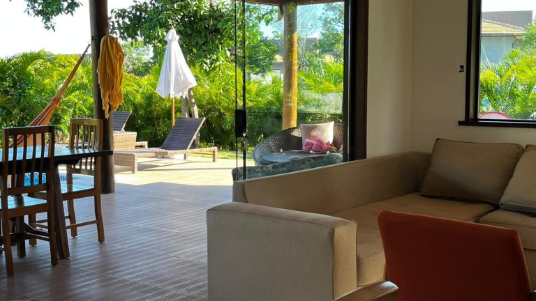 Imagem Casa com 4 Quartos à Venda, 350 m² em Galeria Alga Marinha - Mata De São João Imagem Casa com 4 Quartos à Venda, 350 m² em Galeria Alga Marinha - Mata De São João