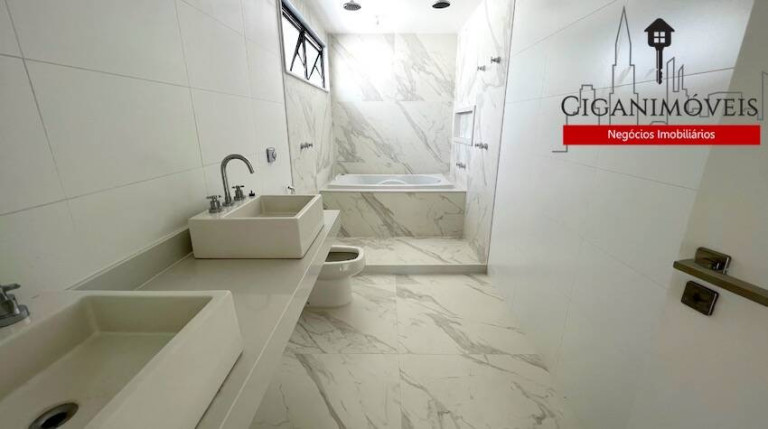 Imagem Casa de Condomínio com 4 Quartos à Venda, 350 m² em Barra Da Tijuca - Rio De Janeiro Imagem Casa de Condomínio com 4 Quartos à Venda, 350 m² em Barra Da Tijuca - Rio De Janeiro