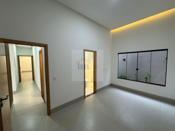 Imagem Casa com 3 Quartos à Venda, 188 m² em Parque Das Flores - Goiânia