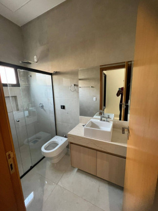 Imagem Casa com 4 Quartos à Venda, 245 m² em Residencial Anaville - Anápolis