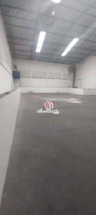 Imagem Galpão à Venda, 800 m² em Adrianópolis - Manaus Imagem Galpão à Venda, 800 m² em Adrianópolis - Manaus