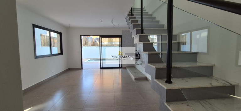 Imagem Casa com 3 Quartos à Venda, 130 m² em Camburi - São Sebastião