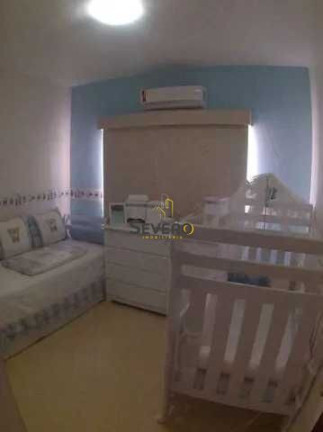 Imagem Apartamento com 2 Quartos à Venda, 68 m² em Laranjal - São Gonçalo