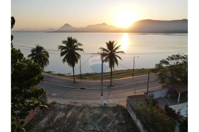 Imagem Terreno à Venda, 399 m² em Centro - Maricá Imagem Terreno à Venda, 399 m² em Centro - Maricá