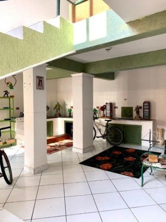 Imagem Casa com 6 Quartos para Alugar, 260 m² em Centro - Taubaté Imagem Casa com 6 Quartos para Alugar, 260 m² em Centro - Taubaté