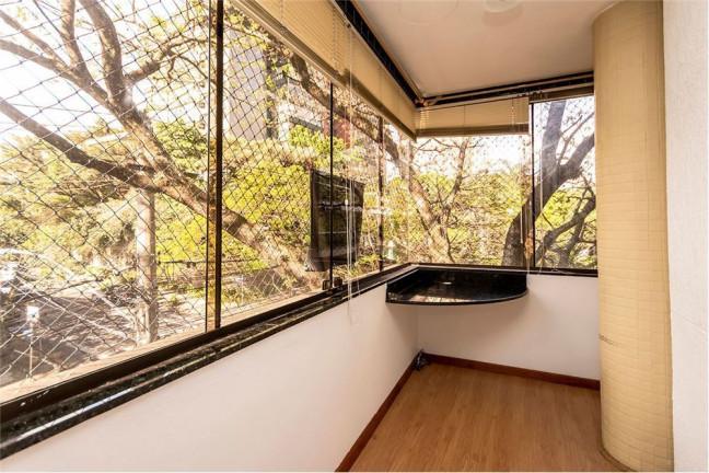 Imagem Imóvel com 3 Quartos à Venda, em Bela Vista - Porto Alegre Imagem Imóvel com 3 Quartos à Venda, em Bela Vista - Porto Alegre