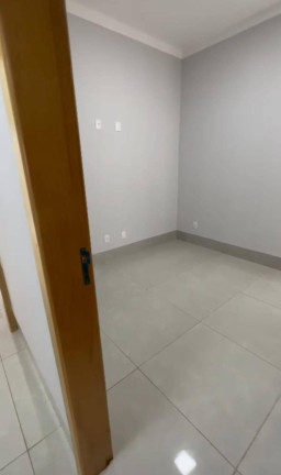 Imagem Casa com 3 Quartos à Venda, 105 m² em Residencial Recanto Do Bosque - Goiânia Imagem Casa com 3 Quartos à Venda, 105 m² em Residencial Recanto Do Bosque - Goiânia