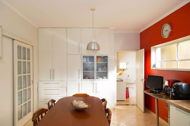 Imagem Casa com 4 Quartos à Venda, 325 m² em Centro - Atibaia
