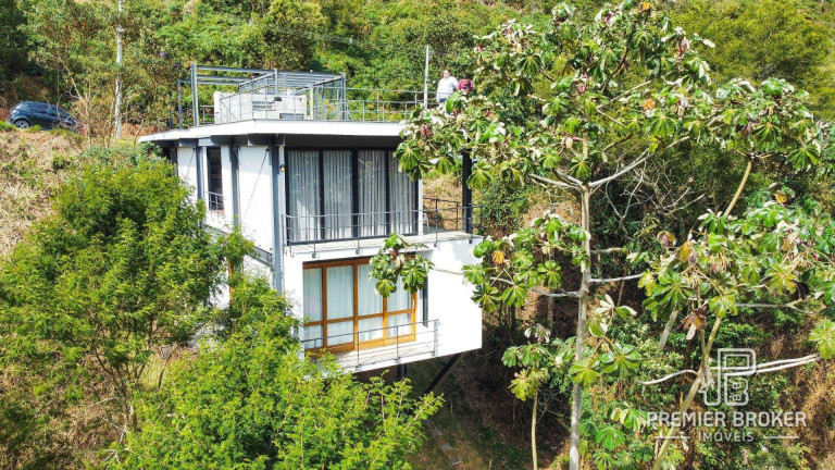 Imagem Casa com 3 Quartos à Venda, 210 m² em Vargem Grande - Teresópolis Imagem Casa com 3 Quartos à Venda, 210 m² em Vargem Grande - Teresópolis