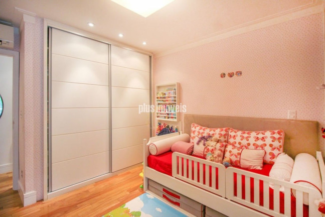 Imagem Apartamento com 3 Quartos à Venda, 257 m² em Real Parque - São Paulo Imagem Apartamento com 3 Quartos à Venda, 257 m² em Real Parque - São Paulo