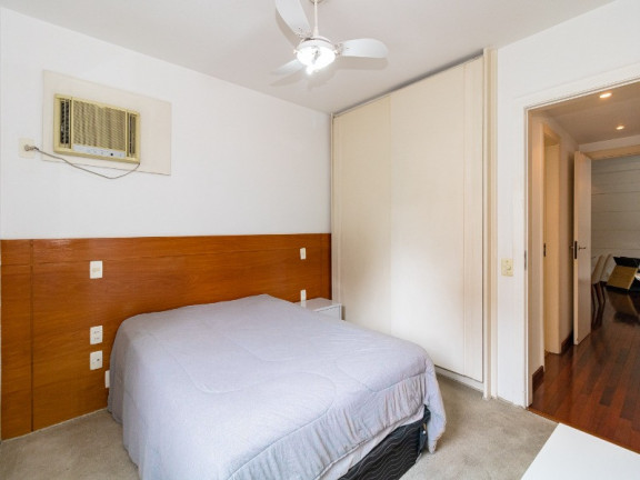 Imagem Imóvel com 4 Quartos à Venda, 196 m² em Moema - São Paulo Imagem Imóvel com 4 Quartos à Venda, 196 m² em Moema - São Paulo