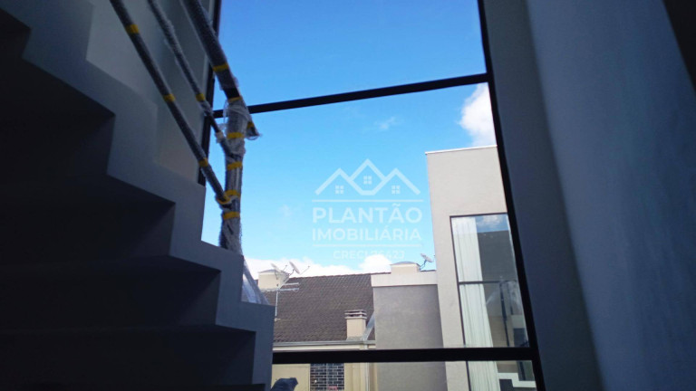 Imagem Sobrado com 3 Quartos à Venda, 105 m² em Uberaba - Curitiba Imagem Sobrado com 3 Quartos à Venda, 105 m² em Uberaba - Curitiba