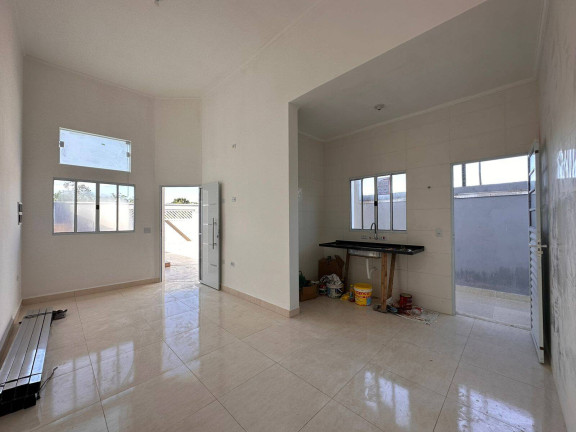 Casa com 3 Quartos à Venda, 172 m² em Jardim Regina - Itanhaém