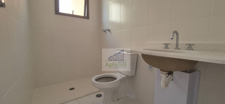 Imagem Apartamento com 2 Quartos à Venda, 73 m² em Santo Amaro - São Paulo