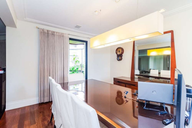 Imagem Apartamento com 4 Quartos à Venda, 357 m² em Moema - São Paulo