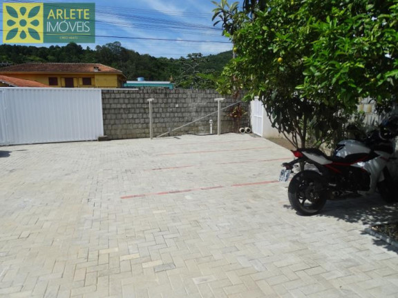 Imagem Casa com 6 Quartos à Venda, 610 m² em Centro - Porto Belo Imagem Casa com 6 Quartos à Venda, 610 m² em Centro - Porto Belo