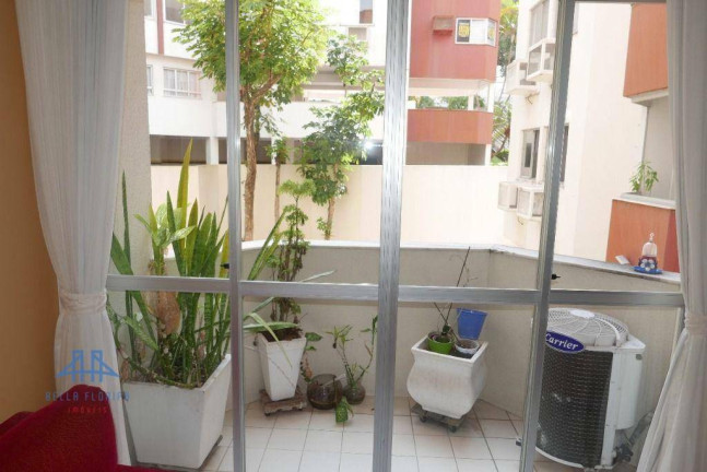 Apartamento com 3 Quartos à Venda, 91 m² em Itacorubi - Florianópolis